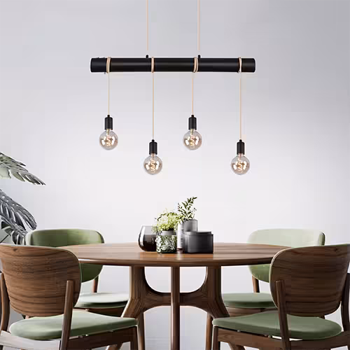 Pendelleuchte mit 4 Flammen