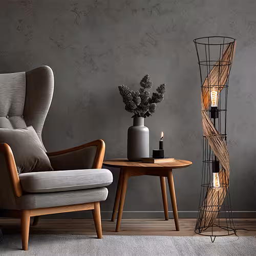 Stehleuchte aus Metallgitter